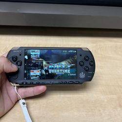 Psp 3000 With Over 50 Games Included Internal $250