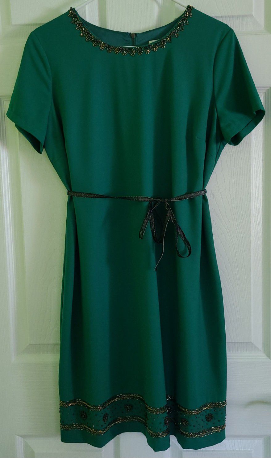 A Pea in the Pod for MM Couture by Miss Me, Maternity Dress, Size Medium, Special Occasion Dress in Green