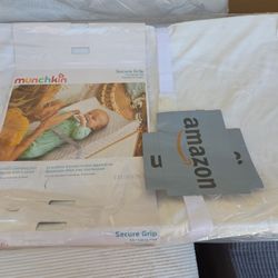 Munchkin Changing Pad