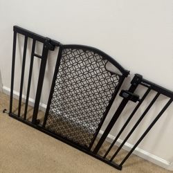 Baby/Dog Gate