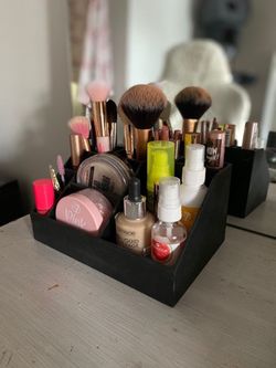 3D Printed Makeup Organizers