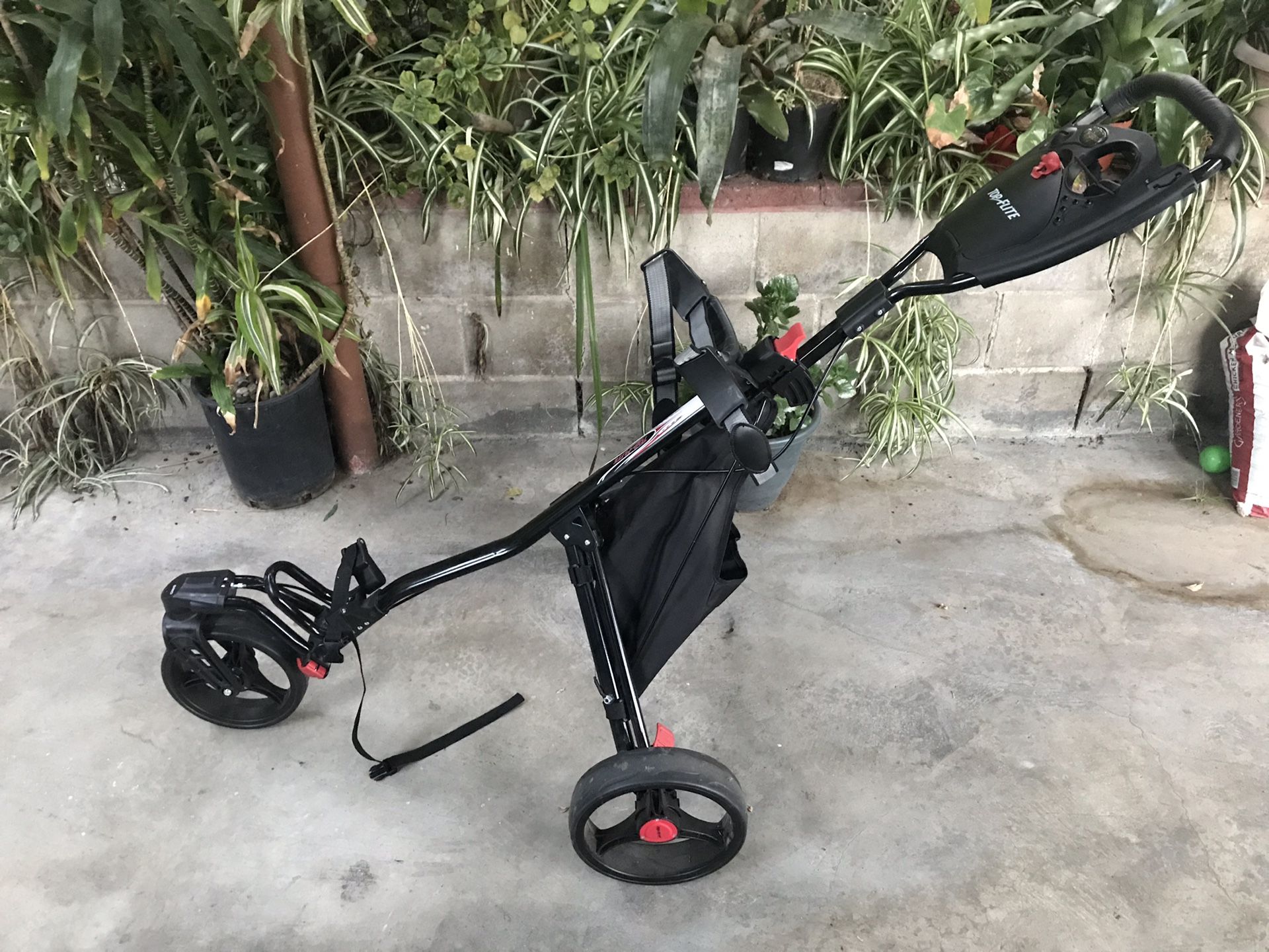 Top flight 360 3 wheel push cart - pull cart - golf caddy golf great condition