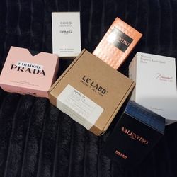 Colognes And Perfumes 