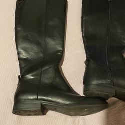 Black  Beautiful Boots