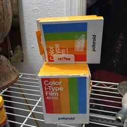 Polaroid Instant Camera Photobundle 