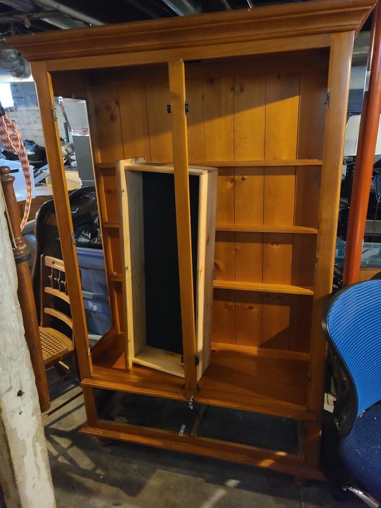 beautiful 3 shelf and drawechina cabinet/ hutch Please use ur imagination that it's put together