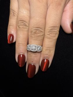 10k Ladys White Gold Diamond Engagement Ring size 6