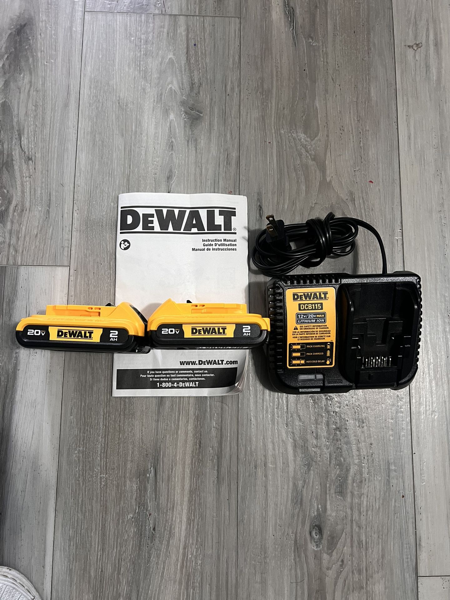 Dewalt 20v 2ah 2 Battery And Charger