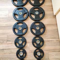 Brand New Olympic Rubber Coated Tri Grip Weight Plates Set 245lbs FIRM PRICE 