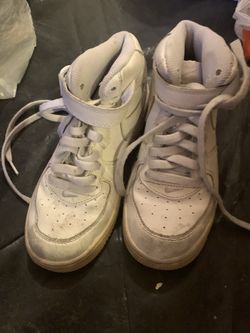 Boys shoes size 2