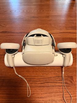 Meta Quest 2 256GB VR Headset + Anker Wireless Charging Dock Bundle!