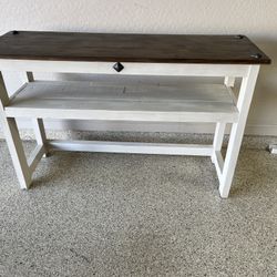 Sofa/ Entry/ TV Table 