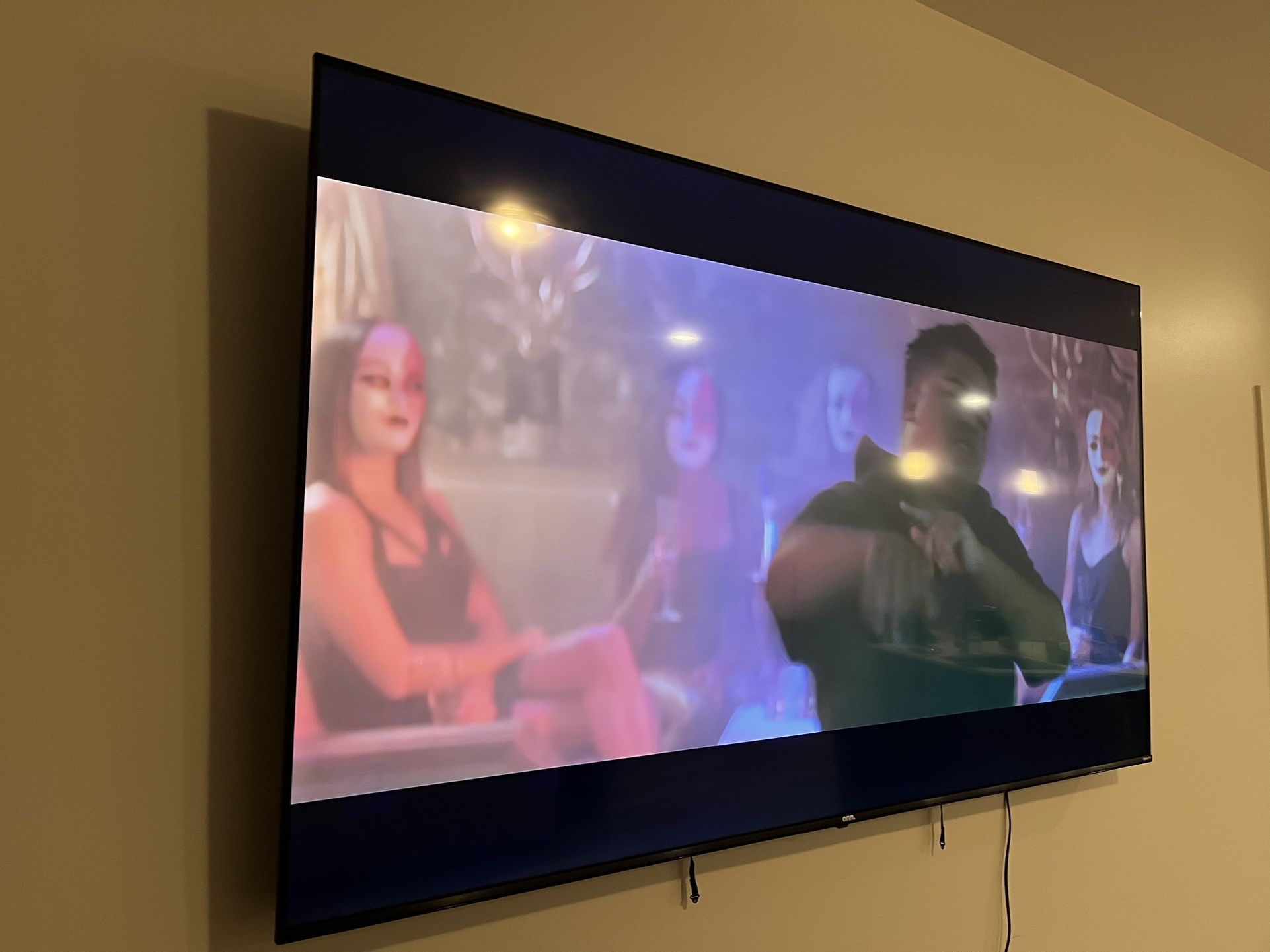 Bran New 86” Roku TV