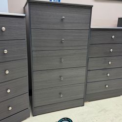 Five Drawer Grey Jumbo Chest Dresser 