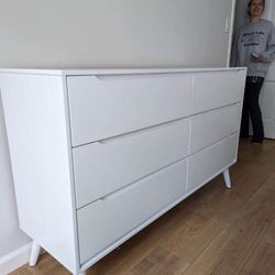 New White Mid Century Modern Dresser! Free Delivery 🚚! Financing Available! 