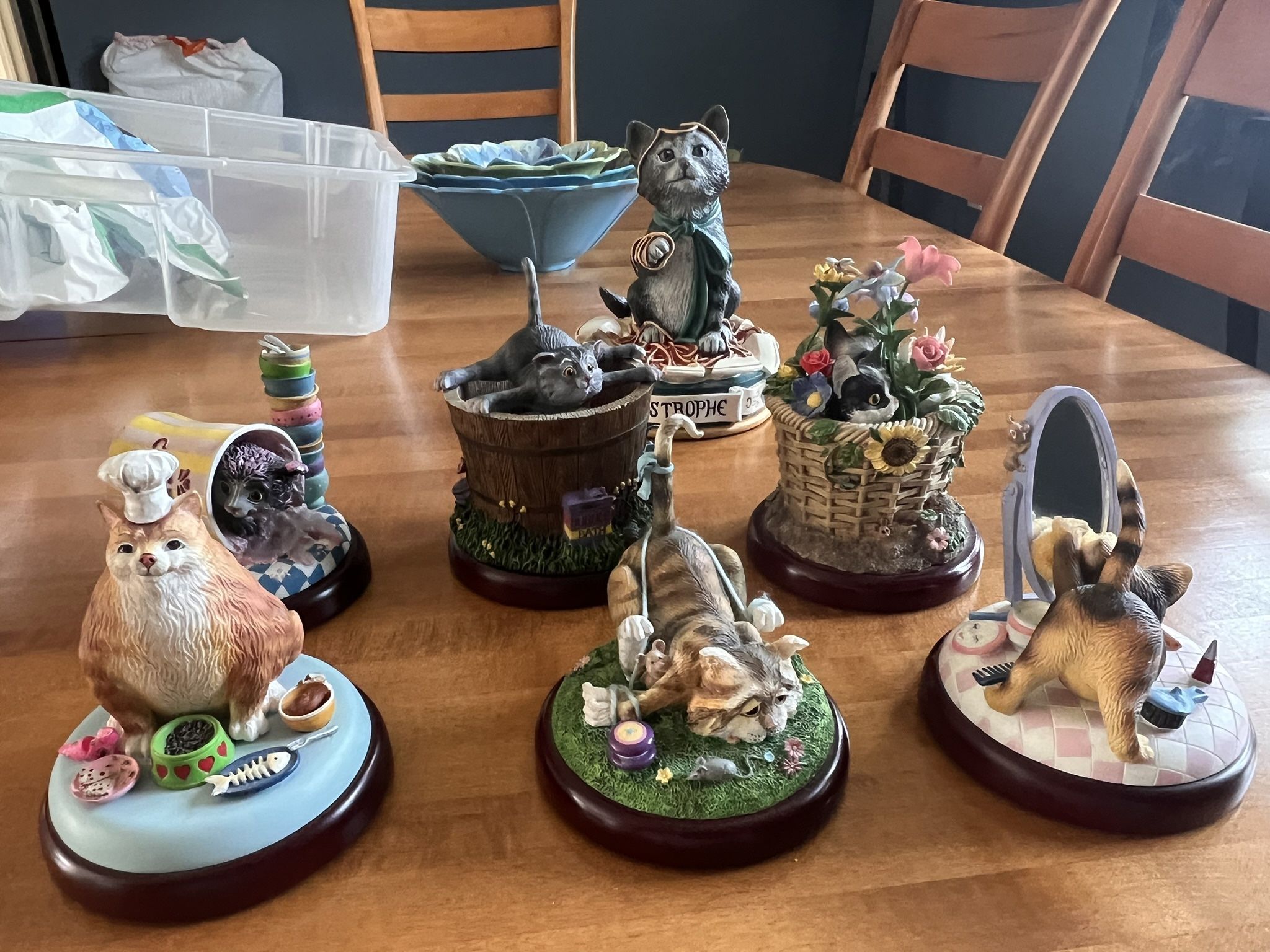 Danbury Mint Gary Peterson Cat Collection