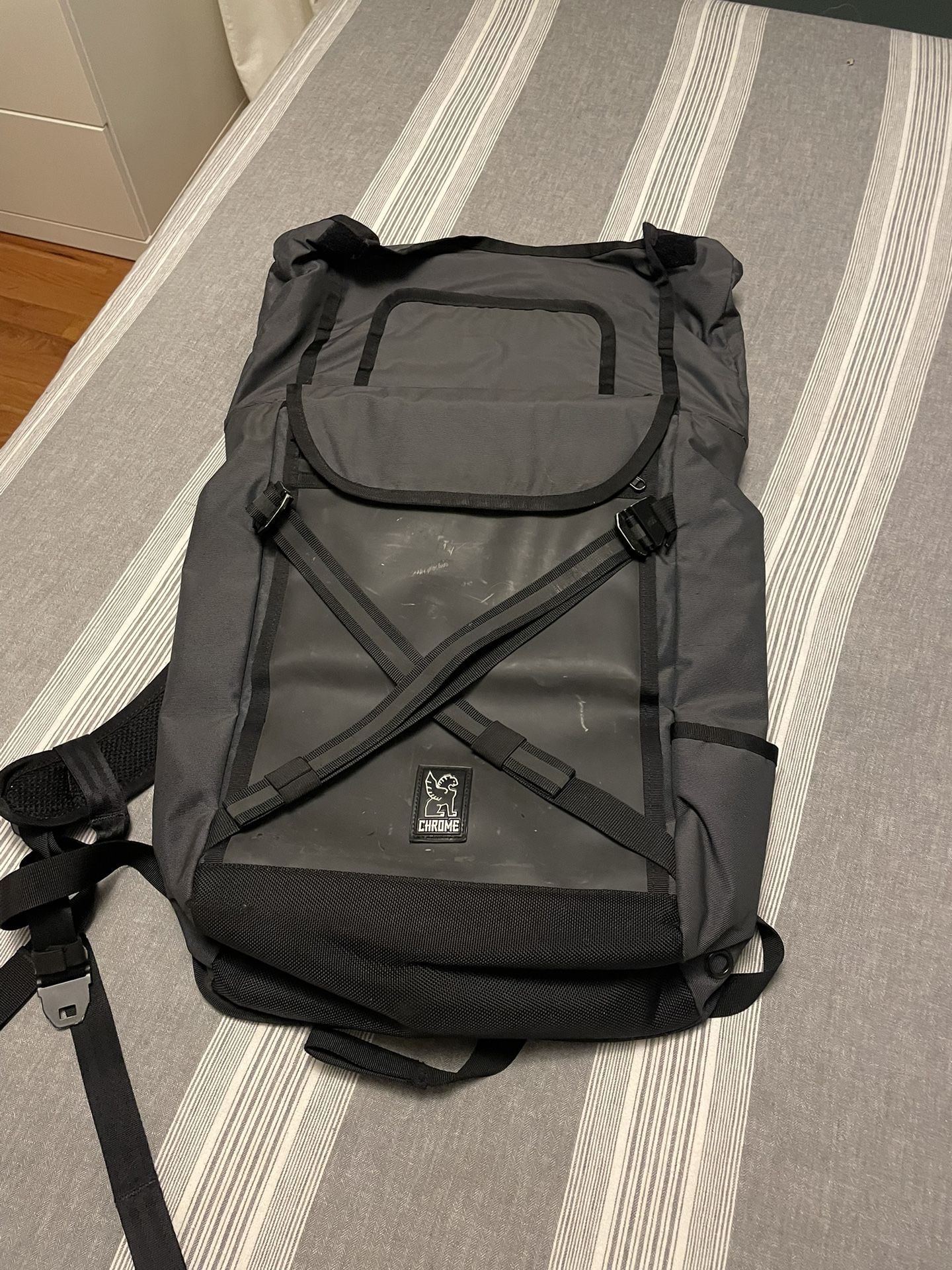 Chrome Messenger Backpack