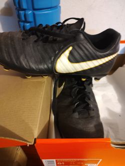 Nike Cleats 
