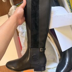 Tory Burch WYATT boots 7.5