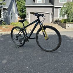 Specialized Men’s Mountain Bike