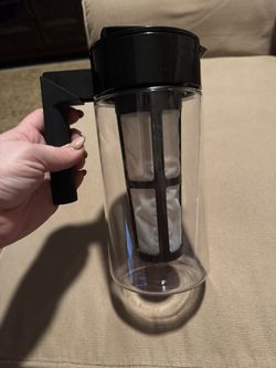 Takeya Cold Brew Coffee And Tea Maker/pitcher