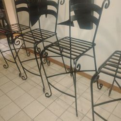 Pier ONE 1 WROUGHT IRON BAR STOOL HIGH TOP CHAIRS LOT SET OF 4 *FREE DELIVERY* LIKE NEW Patio 