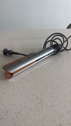 Hair straightener