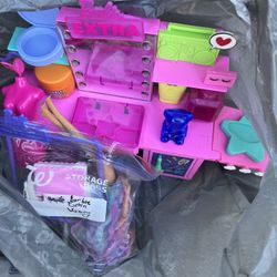 Barbie Extra Vanity Playset 