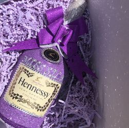 Decorative bottle 🍾✨✨💜