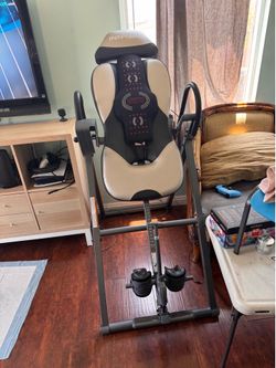 Inversion table