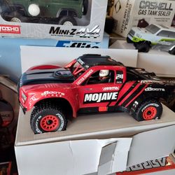 ARRMA Mojave Grom 4x4 Including Remote Controller Battery And A Charger