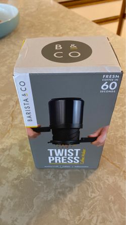 Twist press coffee maker