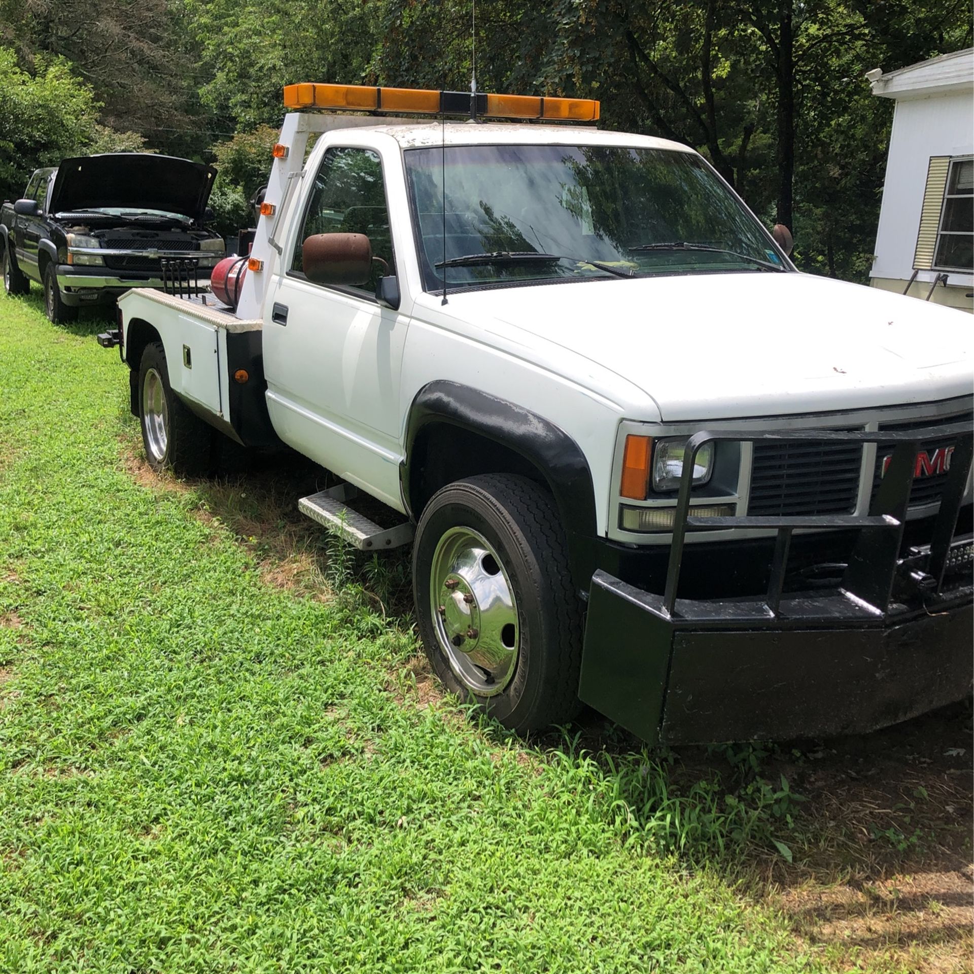 1993 GMC 3500 Tow Truck-