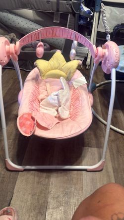 Baby swing