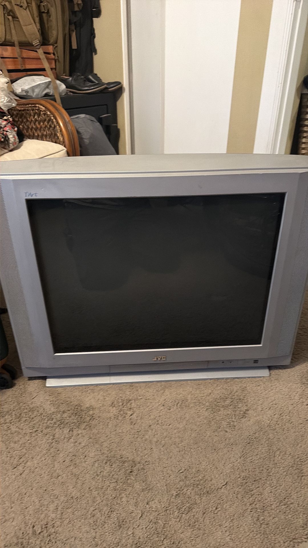 JCV CRT TV for Sale in Scottsdale, AZ - OfferUp