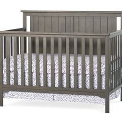 3 In 1 Crib With brand New Mattress 