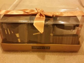 New modella cosmetic gift bag