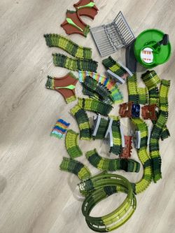 Magic tracks toy car and track