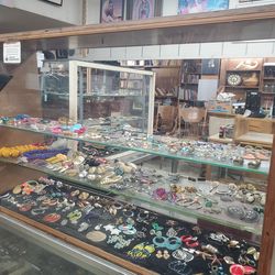 Costume Jeweity Necklaces Brooches Bracelets Rings Earrings and more $2 and up