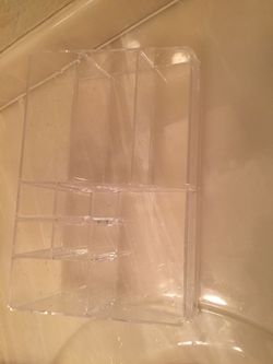 Makeup organizer