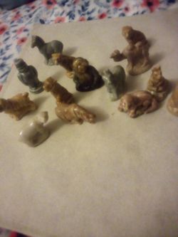 Vintage Wade Red Rose Tea Figurines