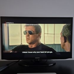 Samsung 32 inch Smart TV