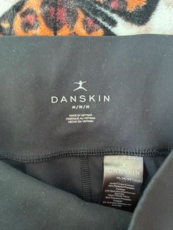 Danskin leggings size medium