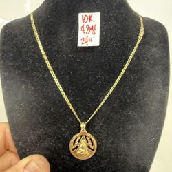 10K Solid Gold Chain and Pendant For Wedding 4.3Gr 24 Inches Long 