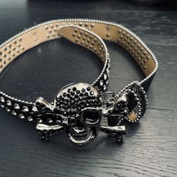 Black skeleton, belt, buckle, rhinestone size medium
