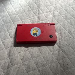 red nintendo DSI