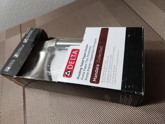 Delta Mandara Toilet Paper Holder