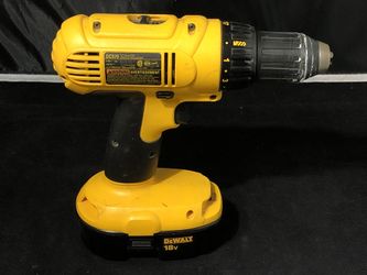 DeWalt DC970 1/2” (13mm) VSR CORDLESS DRILL/DRIVER