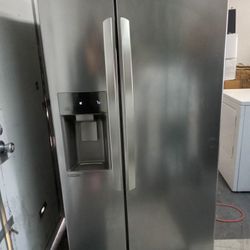 LG Refrigerator 