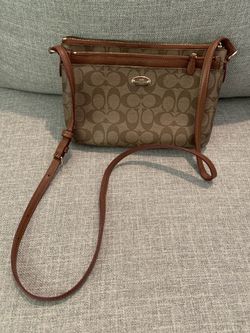 Authentic Coach crossbody